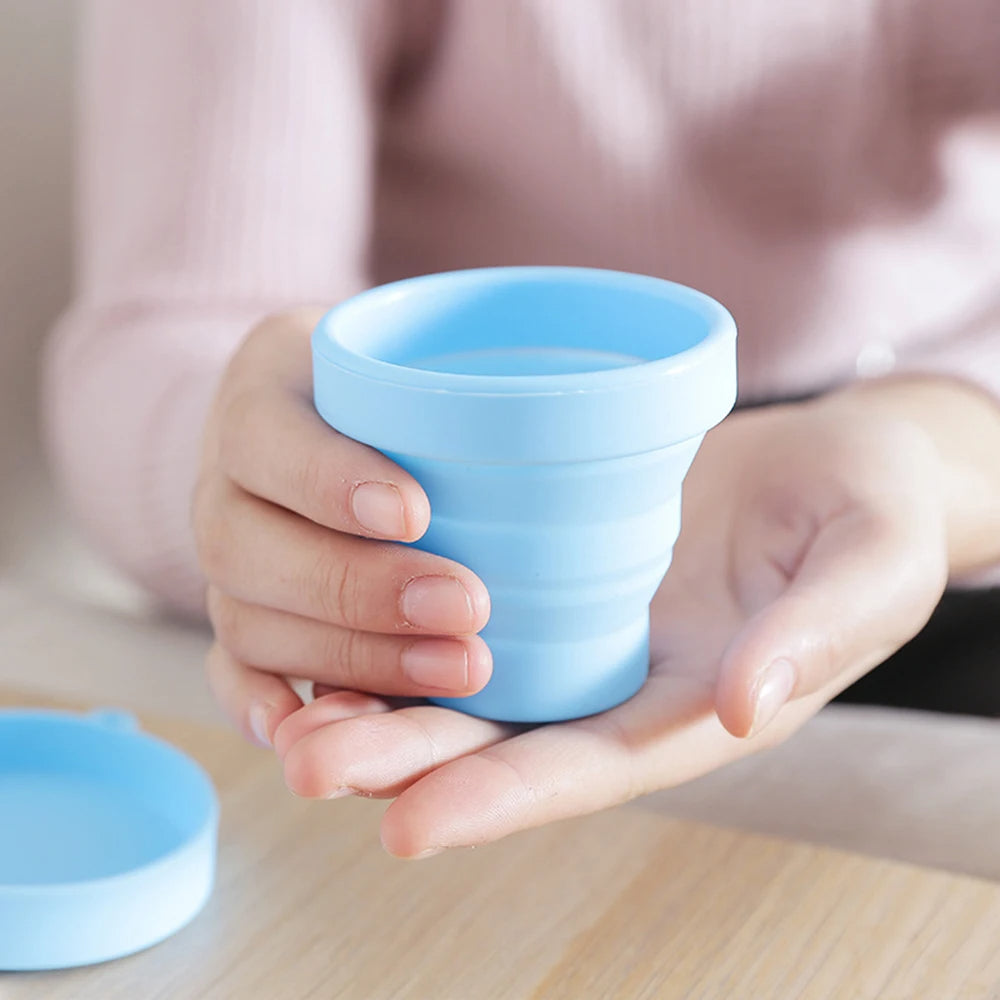 🔥 ONLY $9.95 TODAY🔥Portable Silicone Retractable Folding Mini Cup