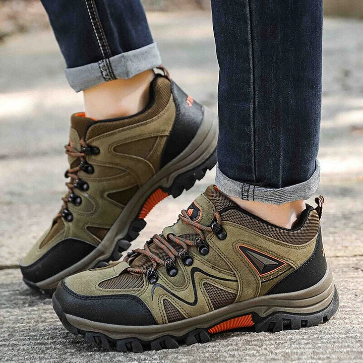 Outdoor LightweiMen'sght Breathable Orthopedic Hiking Shoes Comfortable Trekking Work Shoes For All Season