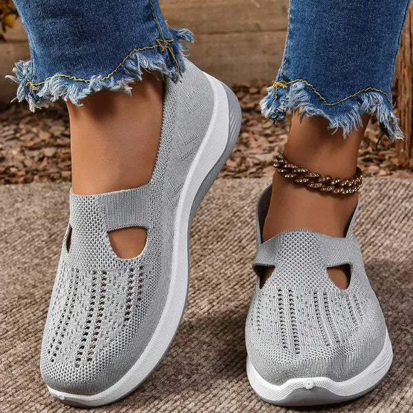 Women's comfortable breathable knitted sneakers