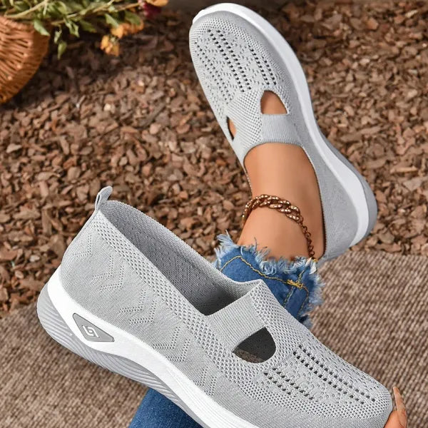 Women's comfortable breathable knitted sneakers