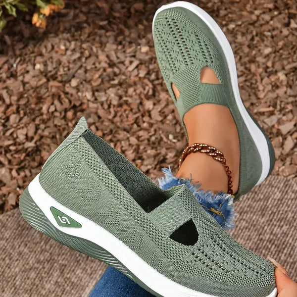 Women's comfortable breathable knitted sneakers
