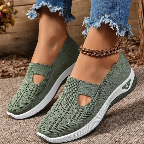 Women's comfortable breathable knitted sneakers